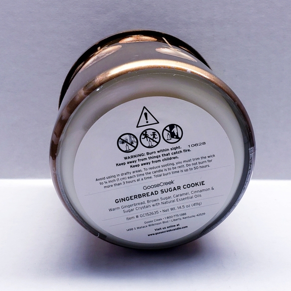 Goose Creek GINGERBREAD SUGAR COOKIE Large 3-Wick Scented Candle, 14.5 oz - Picture 4 of 5